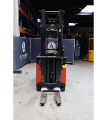 Linde V10-02 Electric Reach Truck 800kg 5.4m 2019 9996 2019 2 image 8