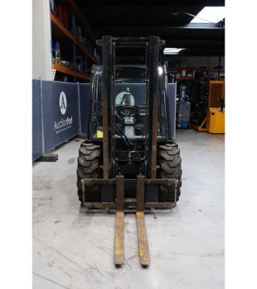 Rough-terrain forklift Manitou MC18-4 Diesel 28kW 1800kg 3.3m 2021 MC18-4 2021 2 Rough Terrain Forklift image 8