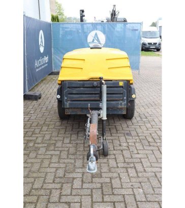 Compressor Atlas Copco XAS 67DD PE Diesel 2005 XAS 67DD PE 2005 2 Compressors image 8