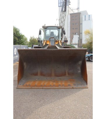 Liebherr L566 Diesel Wheel Loader 190kW 2014 L566 2014 2 Wheel Loaders image 8