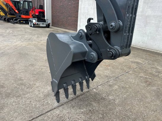 Midi excavator Volvo EC55D Diesel 2018 EC55D 2018 2 Crawler Excavators image 8