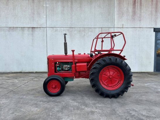 Tractor Oldtimer VOLVO BM T55 Diesel T55 2 image 8