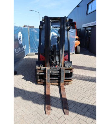 Linde H20D-02/600 Diesel Forklift 2000kg 6m 2017 H20D-02/600 2017 2 Forklift image 8