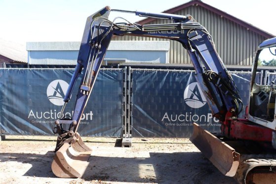 Crawler excavator Takeuchi TB53FR Diesel 27.9kW 2002 TB53FR 2002 2 Crawler Excavators image 23