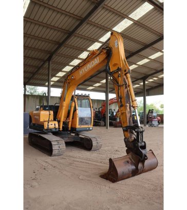 Crawler excavator Hyundai ROBEX140LC-9A Diesel 87kW 2014 ROBEX140LC-9A 2014 2 Crawler Excavators image 8