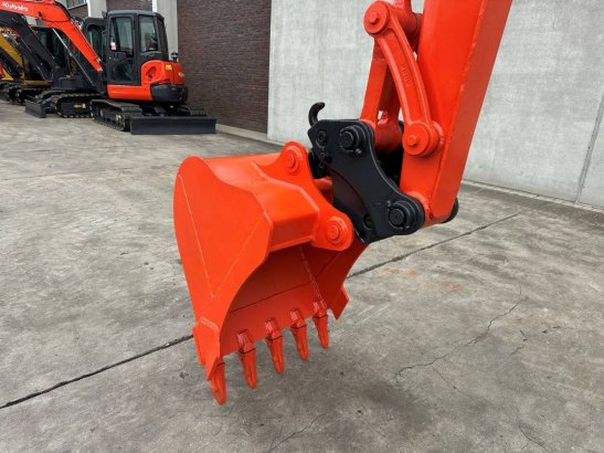 Midi excavator Kubota KX161-3SZ Diesel 2012 KX161-3SZ 2012 2 image 8