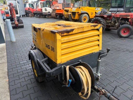 Compressor Atlas Copco XAS36 Diesel 15.3kW XAS36 2 Compressors image 8