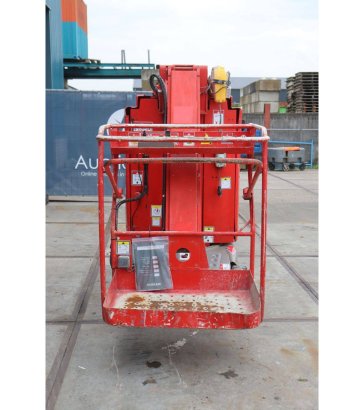 Haulotte STAR 10-1 Electric Mast Lift 200kg 10m 2014 Haulotte STAR 10-1 2014 2 image 8