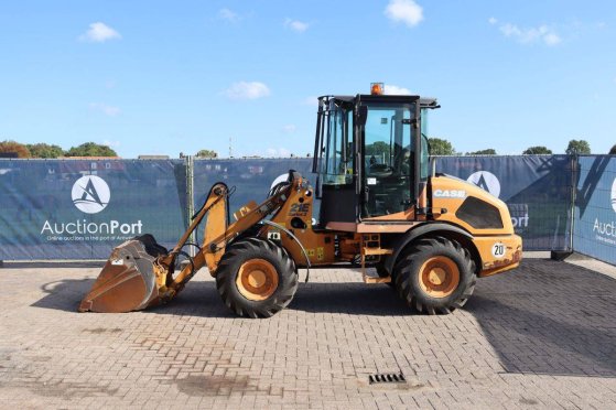 Case 21E Diesel Wheel Loader 40.5kW 2013 21E 2013 2 Wheel Loaders image 8