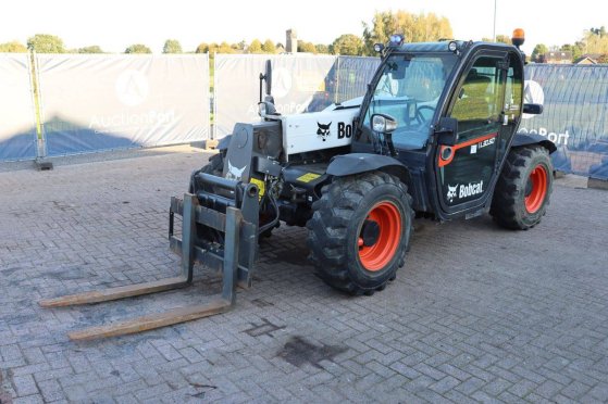 Bobcat PF1/TL30.60 Telehandler Diesel 74.6kW 3000kg 5.8m 2018 PF1/TL30.60 2018 2 image 8