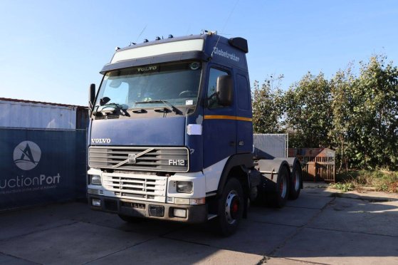 Chassis Cabin Volvo FH12 460 Globetrotter Diesel 460hp 2003 590 2003 2 image 8