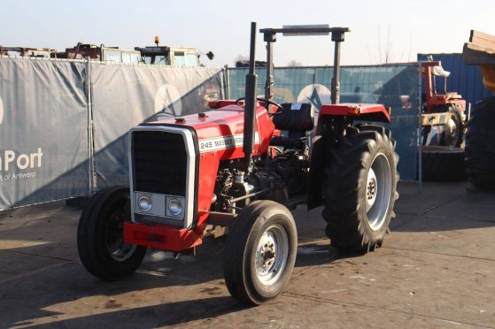 Mini tractor Massey Ferguson 245 Diesel 33kW 1978 Massey Ferguson 245 1978 2 image 9