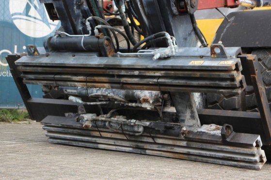 Hyundai 80D-9 Diesel Forklift 8000kg 2016 80D-9 2016 2 image 9