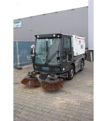 Sweeper Schmidt Compact 200 Diesel 62kW 2011 Schmidt Compact 200 2011 2 image 9