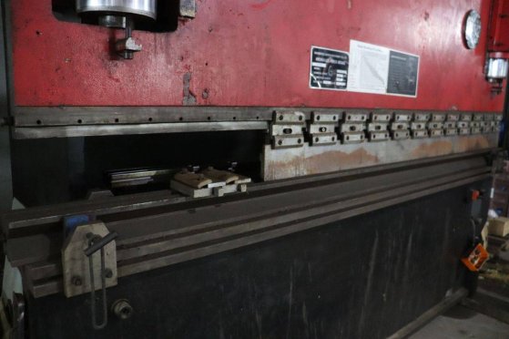 Press brake Shandong WF67Y Electric 200t 2010 Shandong WF67Y 2010 2 image 9