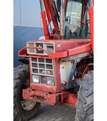 Tractor International 845AXL Diesel 60kW 1982 (Margin) International 845AXL 1982 2 image 9