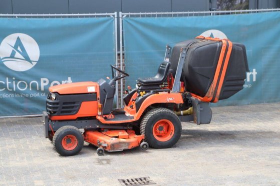 Kubota BX2200D Diesel Ride-on Mower (Margin) BX2200D 2 image 9