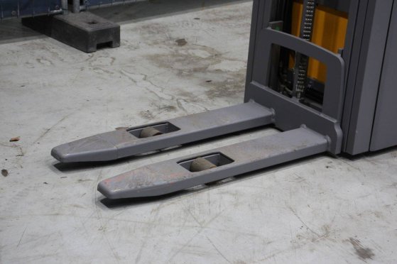 Stacker Jungheinrich EJC 112 Electric 1200kg 2016 EJC 112 2016 2 image 9