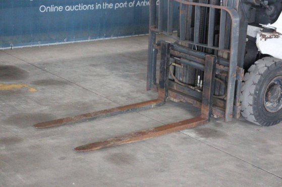 Forklift Unicarriers P1D1A18LQ LPG 1450kg 4.75m 2016 UniCarriers P1D1A18LQ 2016 2 Forklift image 9