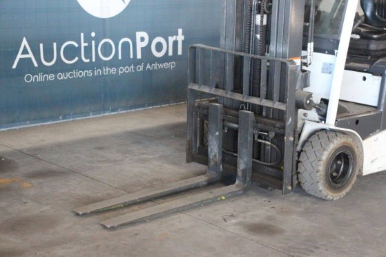 Forklift Unicarriers AG1N1L18Q Electric 1800kg 2016 UniCarriers AG1N1L18Q 2015 2 Forklift image 9