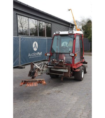 Sweeper Toro GROUNDMASTER 4000D Diesel 2008 Toro GROUNDMASTER 4000D 2008 2 image 9
