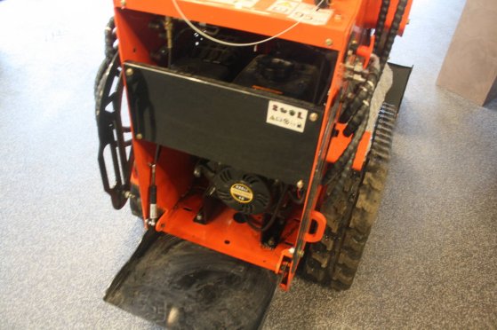 Skid steer loader LH LRT360 Petrol 13hp 2025 New LH LRT360 2025 1 image 9