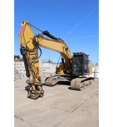 Crawler excavator Caterpillar 326FL Diesel 152kW 2018 326FL 2018 2 Crawler Excavators image 9