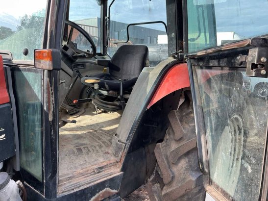 Agricultural tractor New Holland L85 DT Diesel 1996 L85 DT 1996 2 image 9