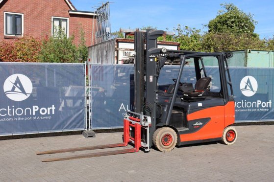 Heftruck Linde E25HL-01/600 Elektrisch 2500kg 4.14m 2016 E25HL-01/600 2016 2 Forklift image 9