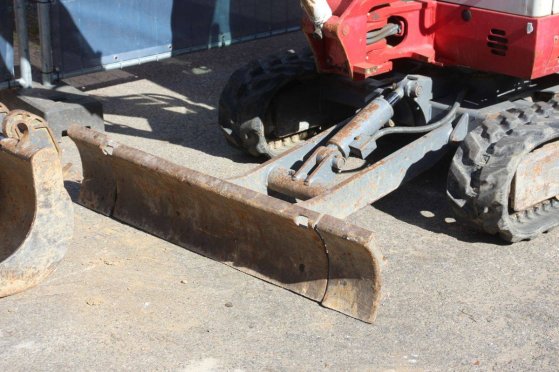 Mini excavator Takeuchi TB219 Diesel 12kW 2014 TB219 2014 2 image 9