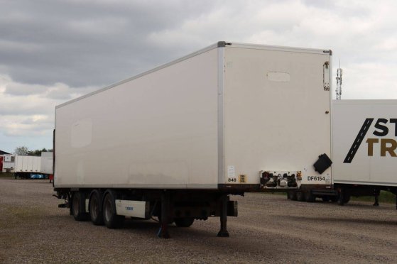 Closed Semi-Trailer Krone SD 39000kg 2011 9357 2011 2 Box semi-trailers image 9