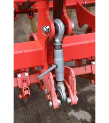 Seeding machine Maschio S Maria 300 2011 Maschio S Maria 300 2011 2 image 9