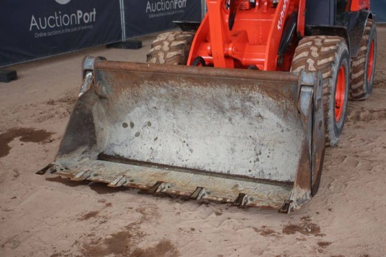 Kubota R090 Diesel Wheel Loader 2023 R090 2023 2 Wheel Loaders image 9