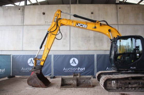 Crawler excavator JCB JS131LC Diesel 55kW 2018 JS131LC 2018 2 Crawler Excavators image 9