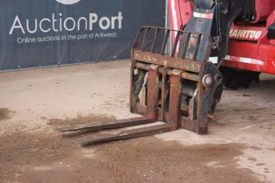 Manitou MT1440 Telehandler Diesel 74.5kW 4000kg 14m 2011 MT 1440 2011 2 image 9