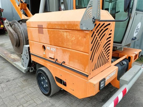 Container compactor Packmat PK451 Diesel 42kW 2017 PACKMAT PK451 2017 2 image 9