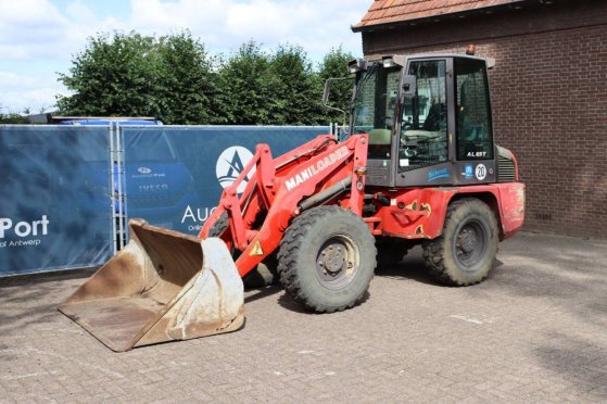 Manitou AL 85 T Diesel Wheel Loader 2002 AL 85 T 2002 2 Wheel Loaders image 9