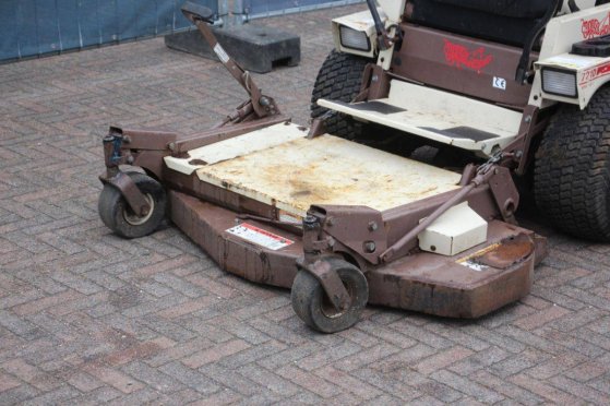 Grasshopper 721D Diesel Ride-on Mower Grasshopper 721D 2 image 9