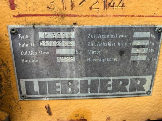 Crawler excavator Liebherr R900B Diesel 1988 R900B 1988 2 Crawler Excavators image 24