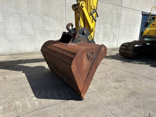 Crawler excavator Kobelco SK210LC-6 Diesel 2000 SK210LC-6 2000 2 Crawler Excavators image 9