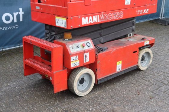 Manitou 78 XE Electric Scissor Lift 7.75m 2003 78 XE 2003 2 Scissor Lifts image 9