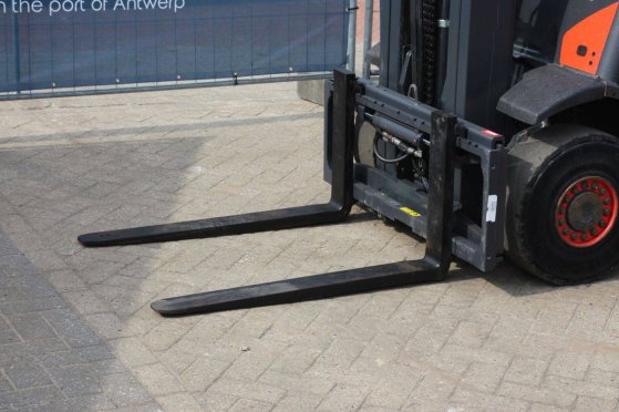 Linde H20D-02/600 Diesel Forklift 2000kg 4.7m 2017 H20D-02/600 2017 2 Forklift image 9