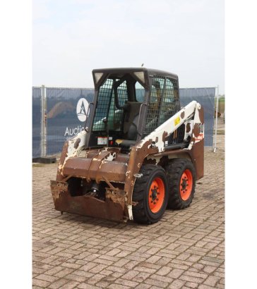Skid steer loader Bobcat S130 Diesel 36kW 2014 S130 2014 2 Wheel Loaders image 9