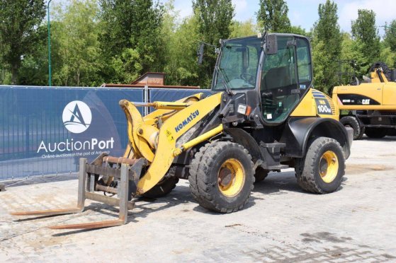 Komatsu WA100M-6 Diesel Wheel Loader 66kW 2012 WA100M-6 2012 2 Wheel Loaders image 9