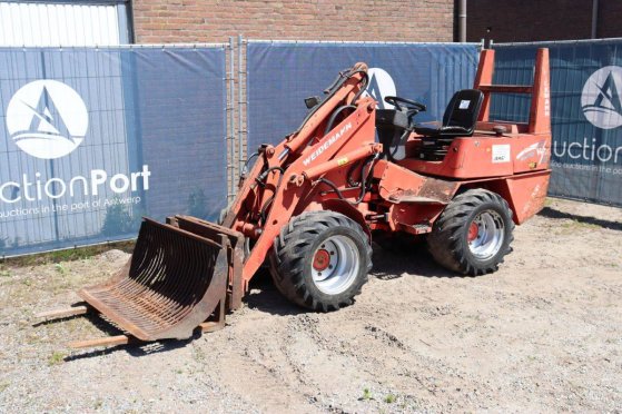 Articulated loader Weidemann 1070 D/M Diesel 1998 Weidemann 1070 D/M 1998 2 Wheel Loaders image 9