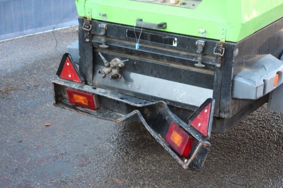 Compressor Atlas Copco XAS47DD BOX 2004 AS47DD BOX 2004 2 Compressors image 9
