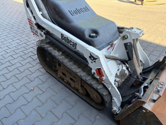 Skid steer loader Bobcat MT50 Diesel 14kW 2002 MT50 2002 2 image 9