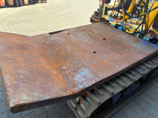 Tracked dumper Yanmar Diesel with palfinger crane 2 Tracked Dumpers image 9