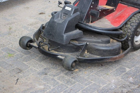 Jonsered Petrol Ride-on Mower (Margin) Jonsered 2 image 9