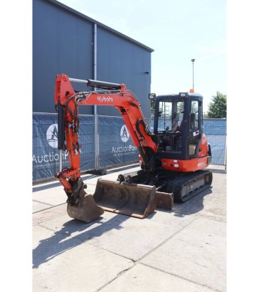 Crawler excavator Kubota KX121-3α Diesel 29.4kW 2015 KX121-3α 2015 2 Crawler Excavators image 9